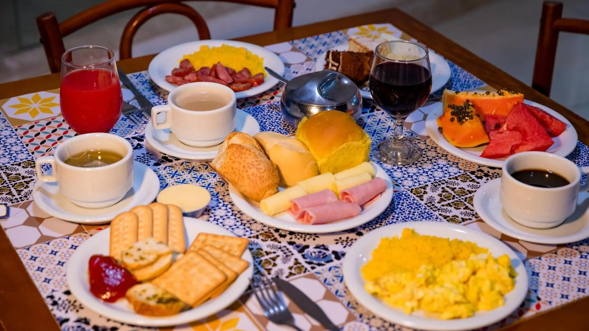 ***  Casa Blanca Park Hotel بورتو سيغورو البرازيل
